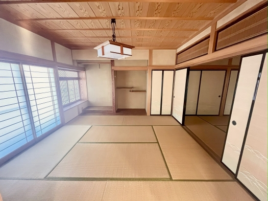 和室続間