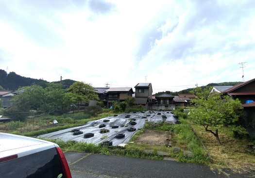 東側敷地