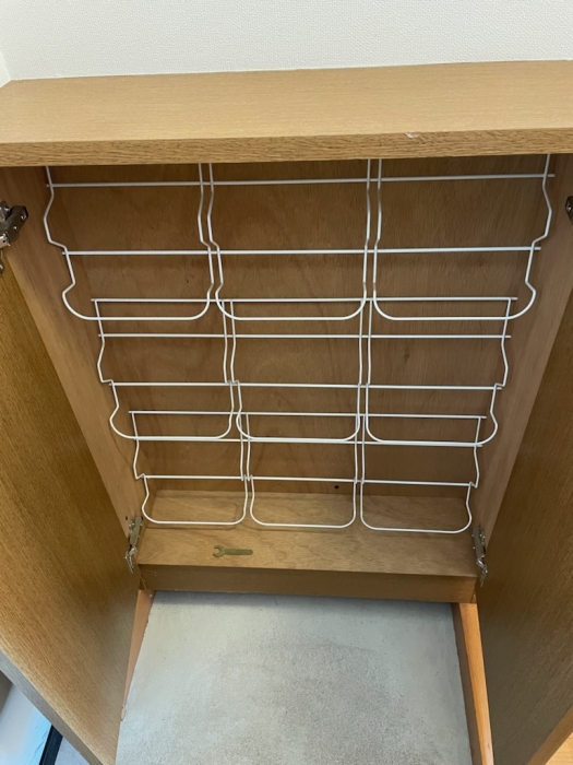 シューズボックス