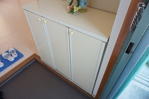 シューズボックス