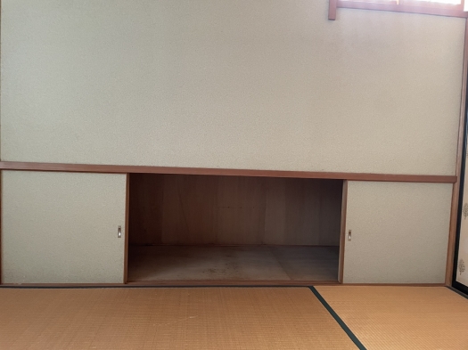 屋根裏収納