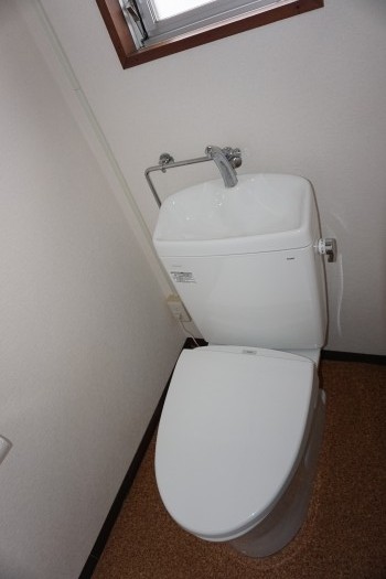 トイレ　