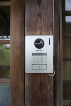 カメラ付インターフォン